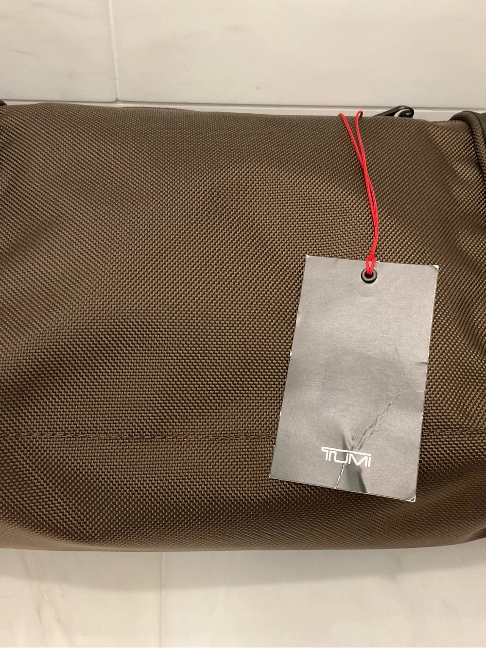 NEW Tumi GEN 4.3 - 11.75” Ballistic Nylon HANGING TRAVEL DOPP KIT - COFFEE BROWN